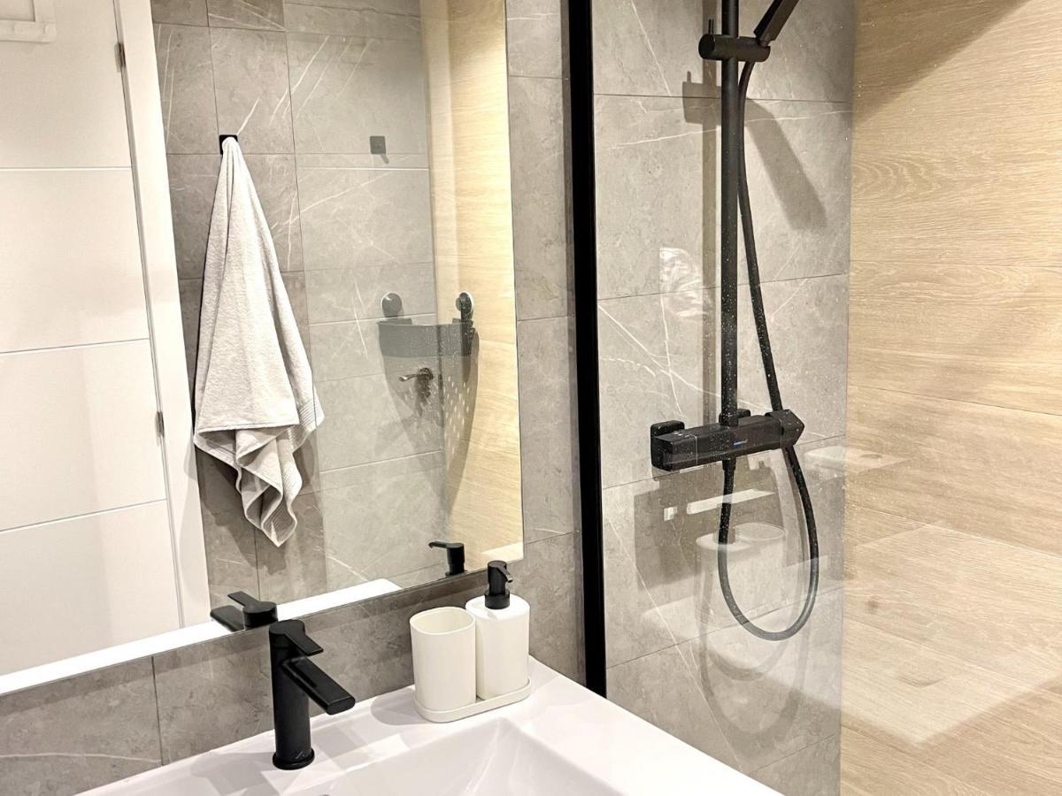 Apartbeach Michelangelo De Luxe Climatizado Y Junto Playa 08 Salou Bagian luar foto