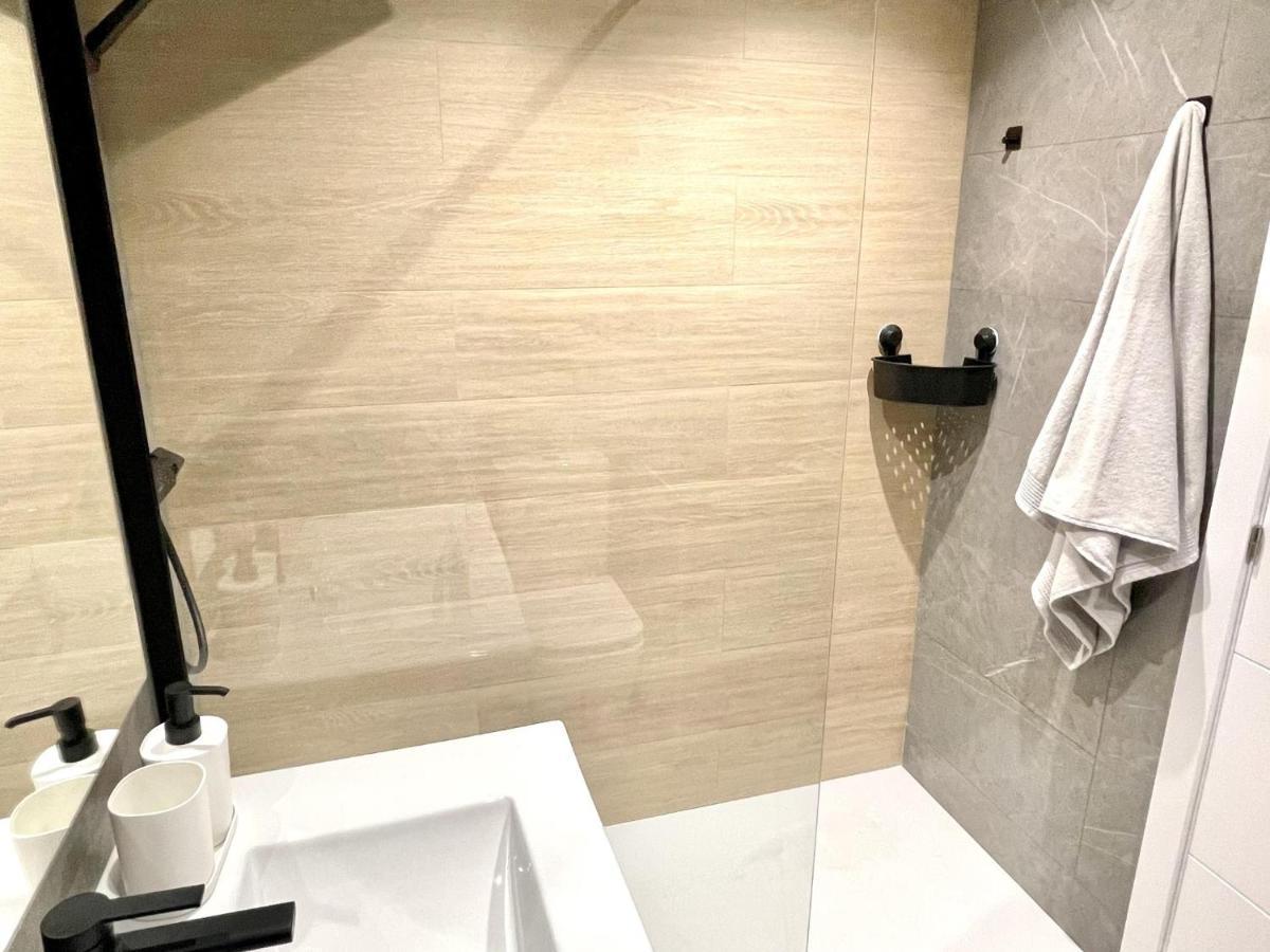 Apartbeach Michelangelo De Luxe Climatizado Y Junto Playa 08 Salou Bagian luar foto