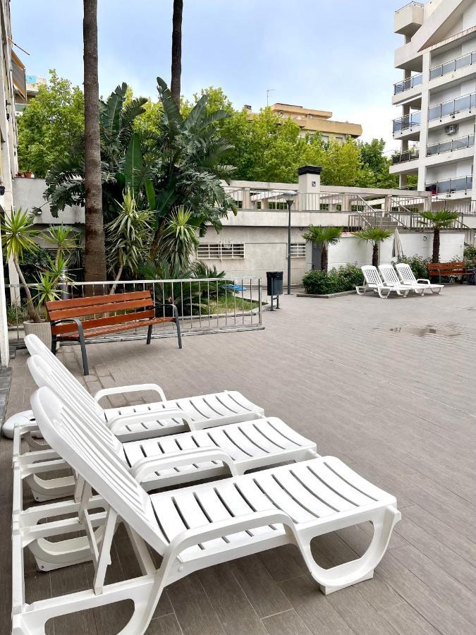 Apartbeach Michelangelo De Luxe Climatizado Y Junto Playa 08 Salou Bagian luar foto